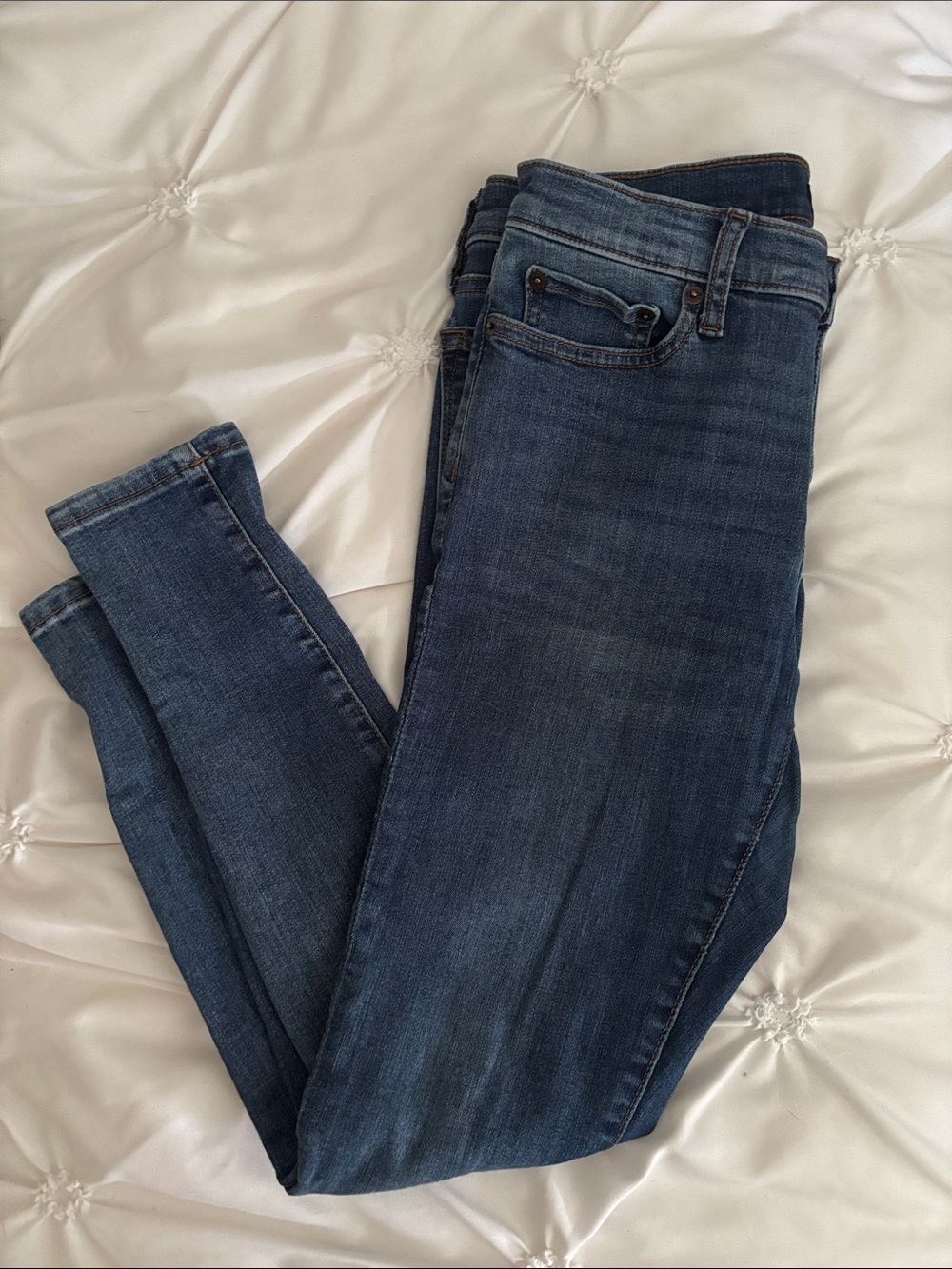 BANANA REPUBLIC - Women's Dark Indigo Skinny Jeans